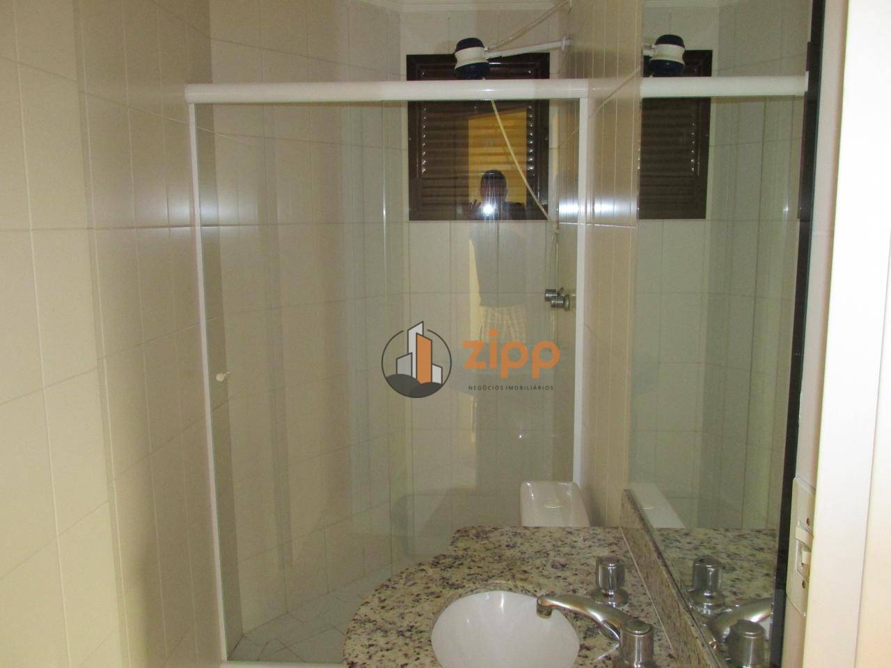 Apartamento à venda com 2 quartos, 68m² - Foto 29