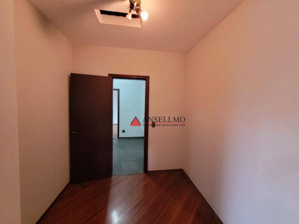 Casa à venda com 4 quartos, 267m² - Foto 15
