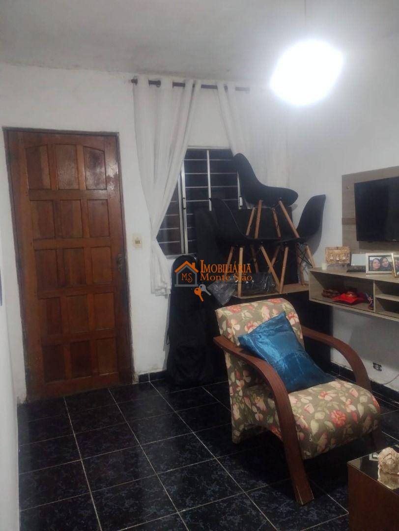 Sobrado à venda com 6 quartos, 200m² - Foto 33