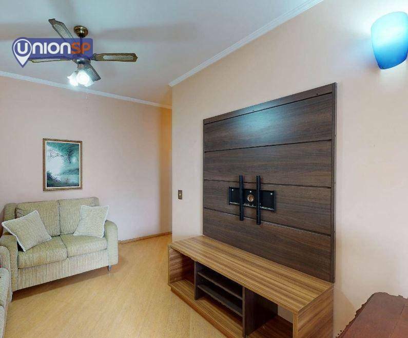 Apartamento à venda com 2 quartos, 66m² - Foto 2