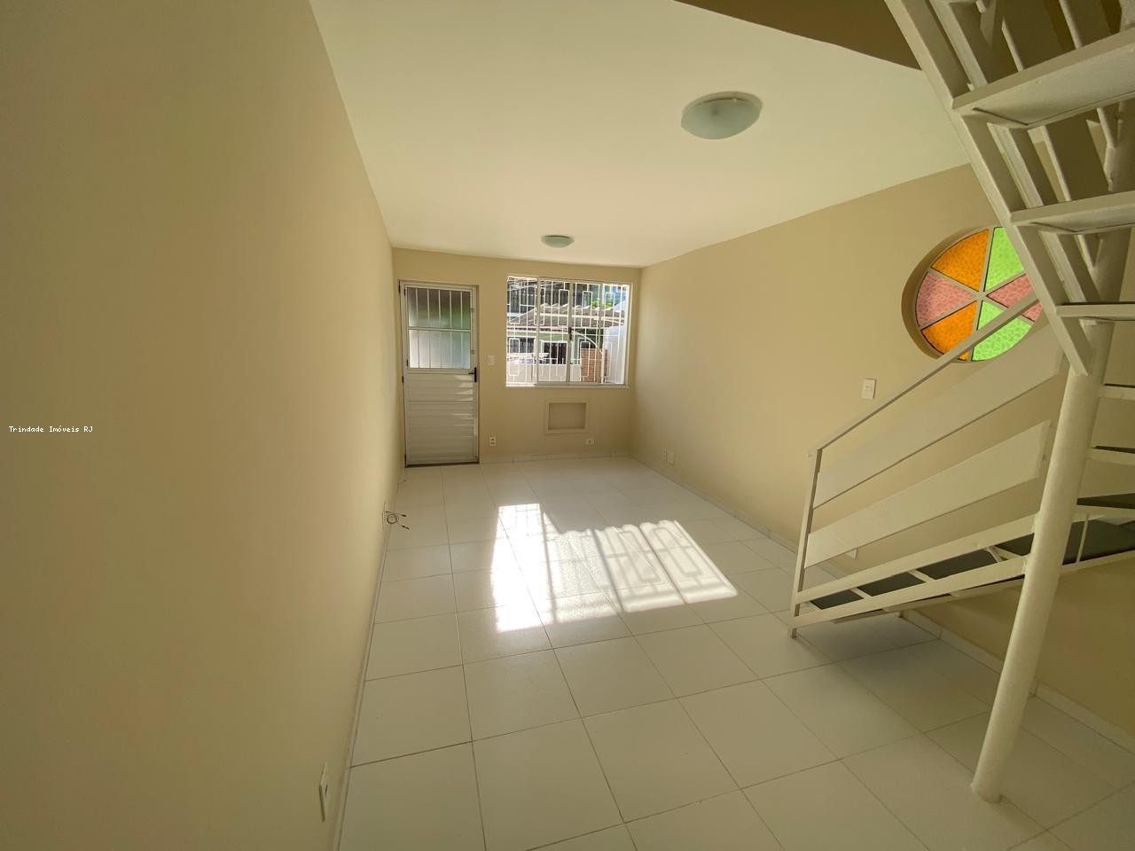 Casa para alugar com 2 quartos, 75m² - Foto 4