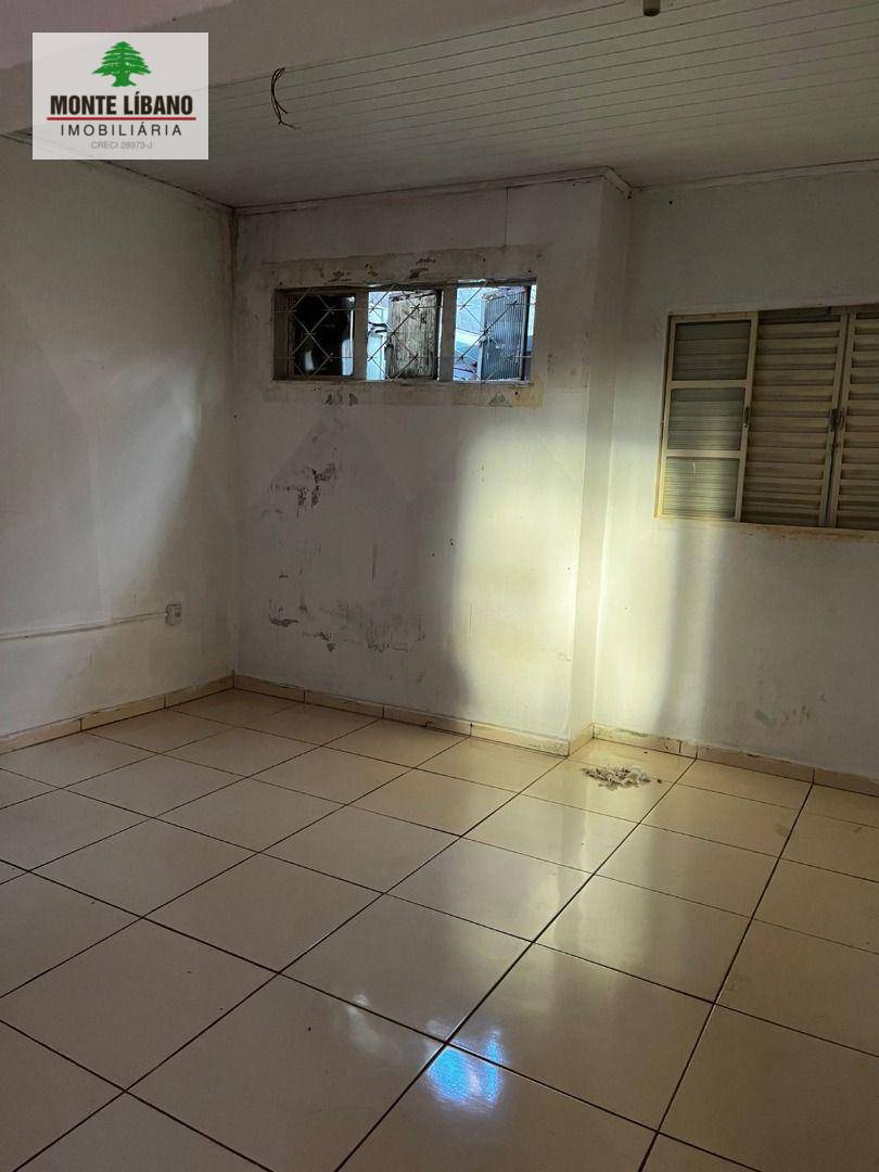 Casa à venda com 2 quartos, 100m² - Foto 3