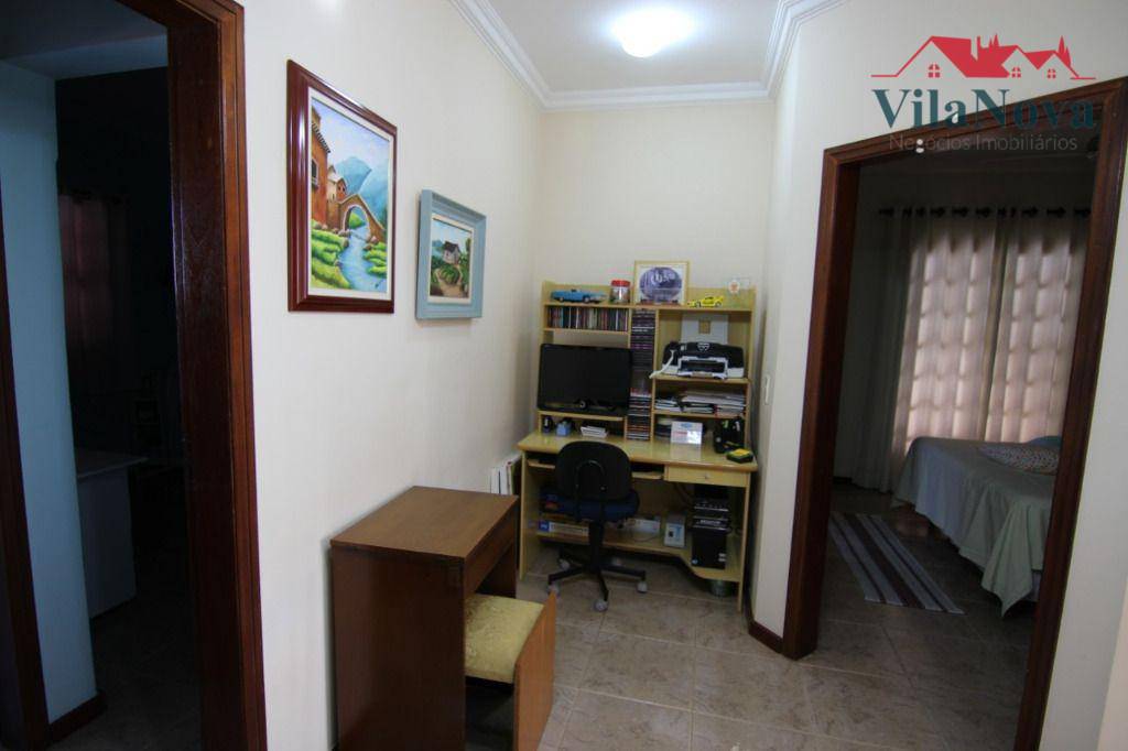 Casa à venda com 4 quartos, 229m² - Foto 25