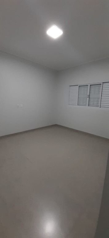 Casa para alugar com 3 quartos, 180m² - Foto 5