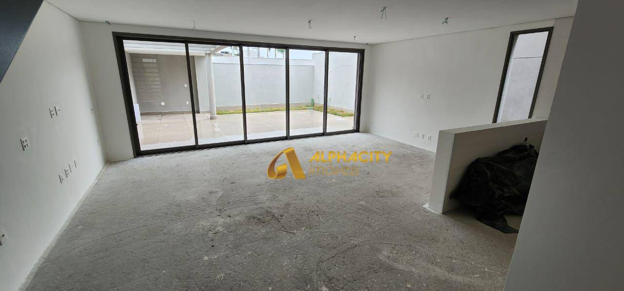 Casa de Condomínio à venda com 3 quartos, 200m² - Foto 12