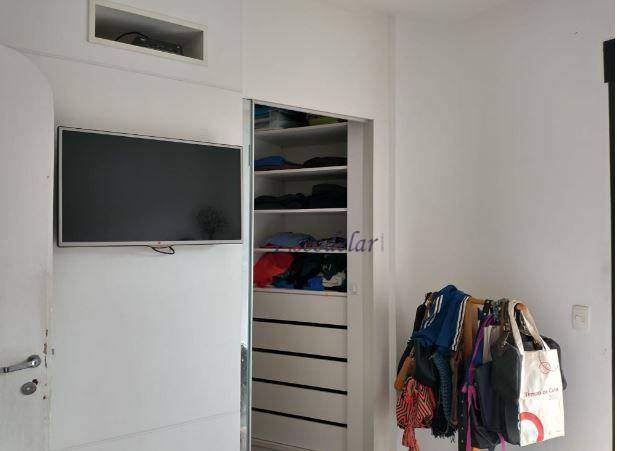 Apartamento à venda com 3 quartos, 196m² - Foto 14