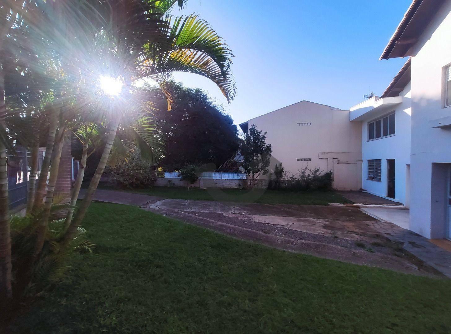 Casa à venda com 4 quartos, 292m² - Foto 13