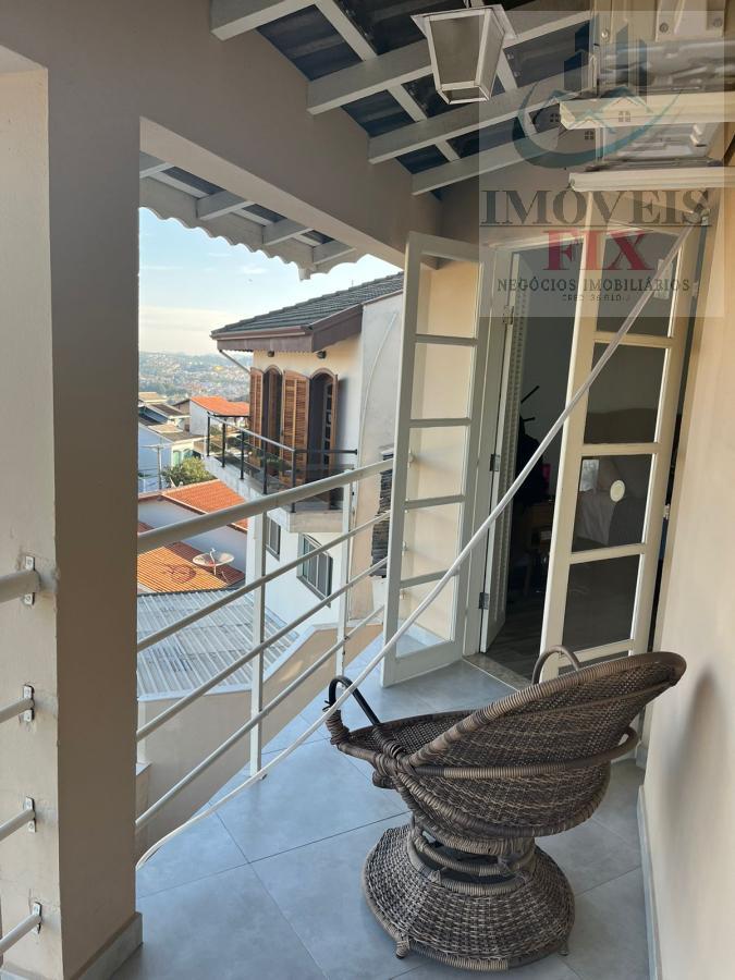 Casa à venda com 3 quartos, 270m² - Foto 9