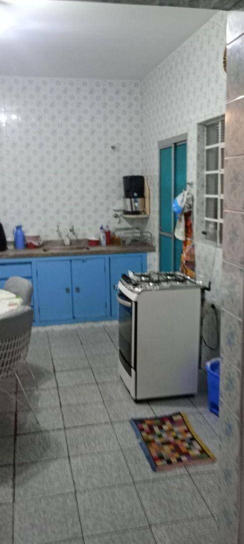 Casa à venda com 3 quartos, 121m² - Foto 9