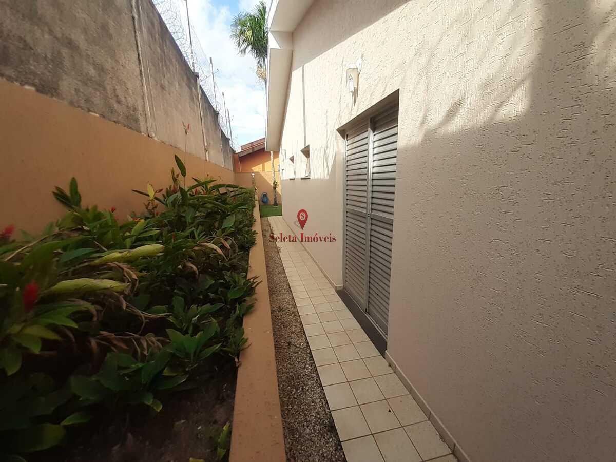 Casa de Condomínio à venda com 3 quartos, 573m² - Foto 39