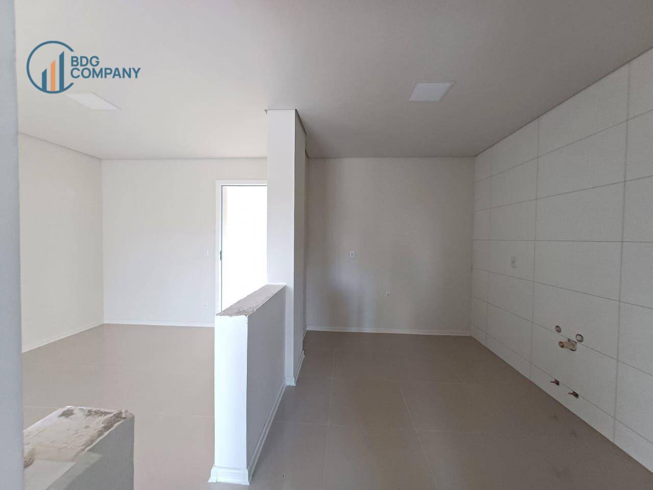 Apartamento para alugar com 2 quartos, 70m² - Foto 25