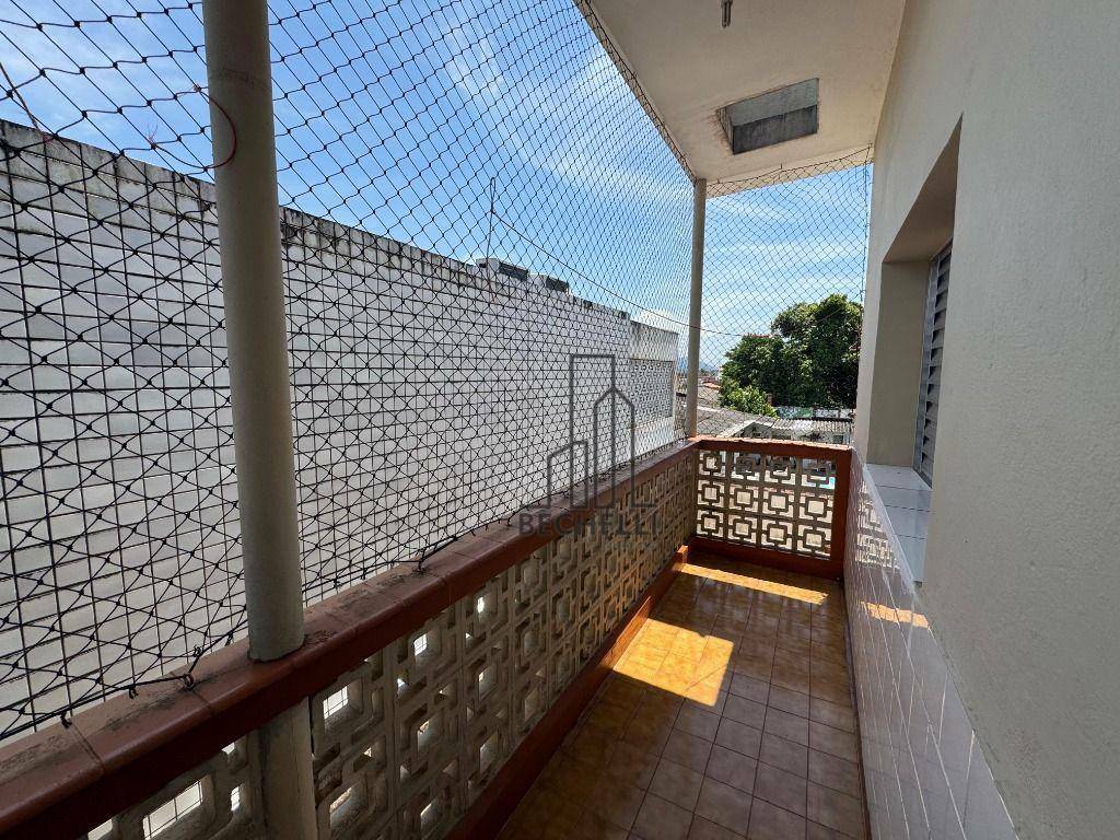 Casa para alugar com 3 quartos, 190m² - Foto 15