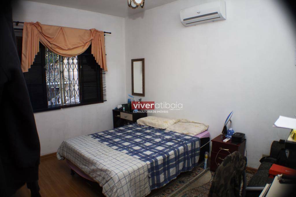 Casa à venda com 3 quartos, 260m² - Foto 18