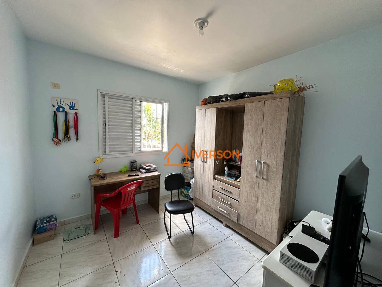 Casa à venda com 2 quartos, 69m² - Foto 10