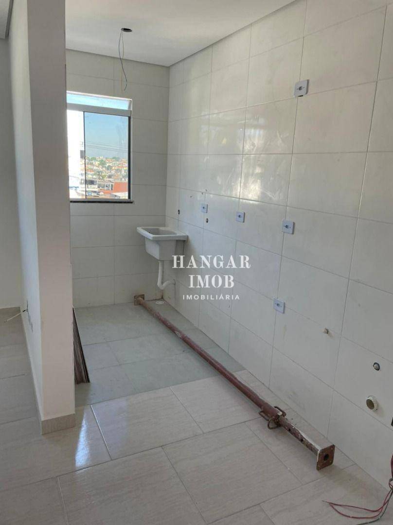 Apartamento à venda com 2 quartos, 40m² - Foto 4