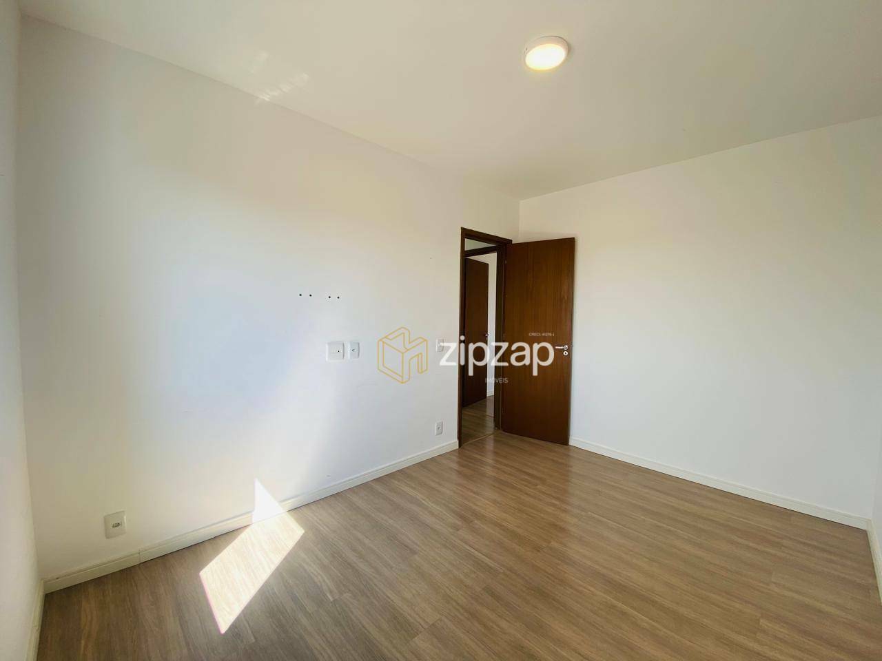 Apartamento para alugar com 2 quartos, 63m² - Foto 6