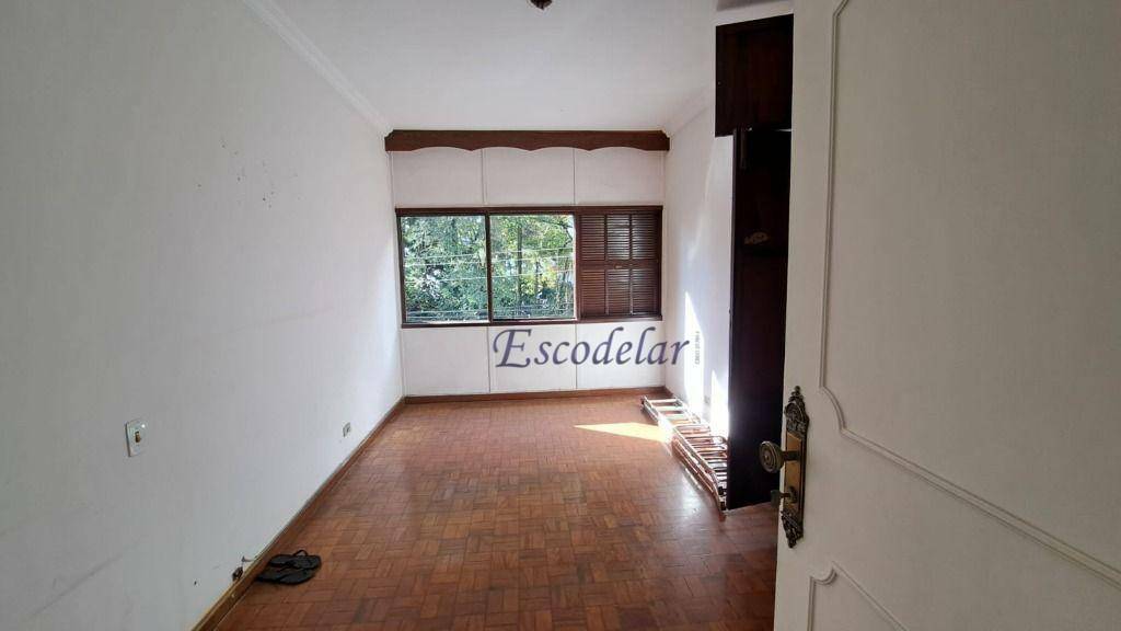 Casa à venda com 3 quartos, 236m² - Foto 9