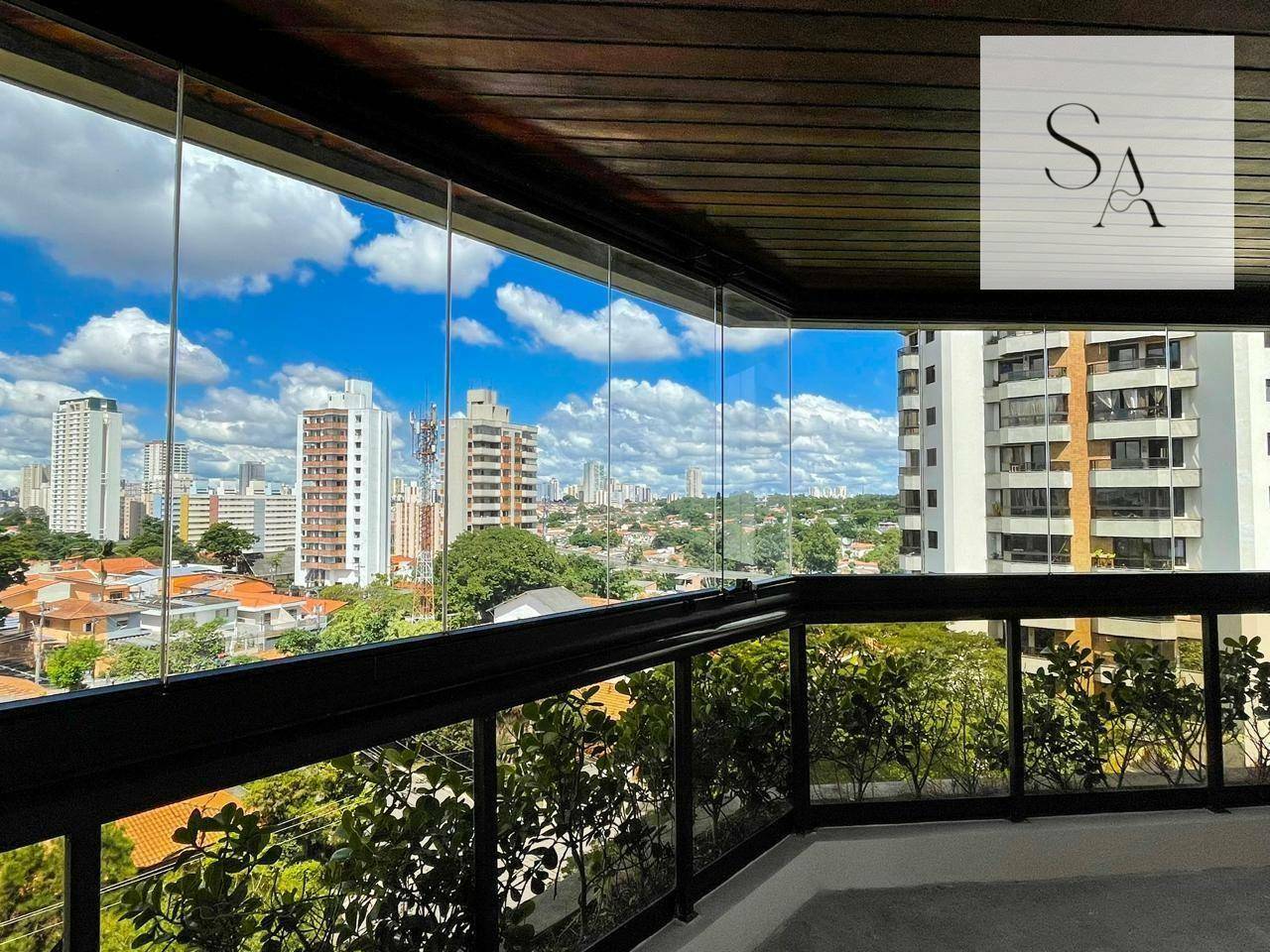 Apartamento à venda com 3 quartos, 276m² - Foto 1