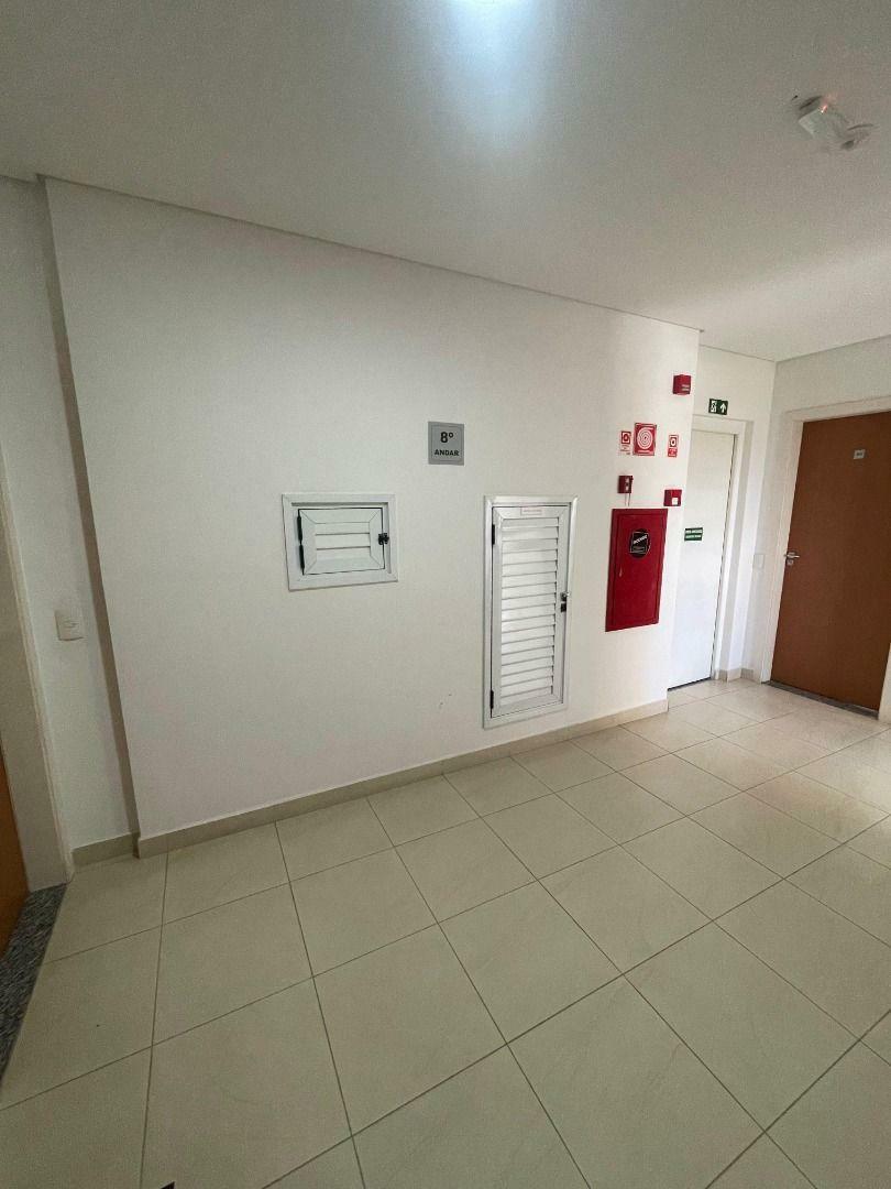 Apartamento para alugar com 2 quartos, 63m² - Foto 16