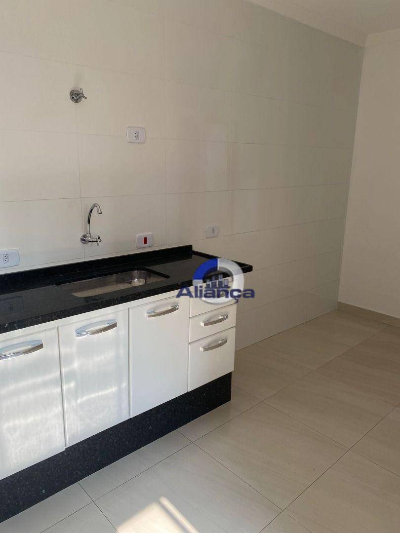 Apartamento para alugar com 2 quartos, 35m² - Foto 7