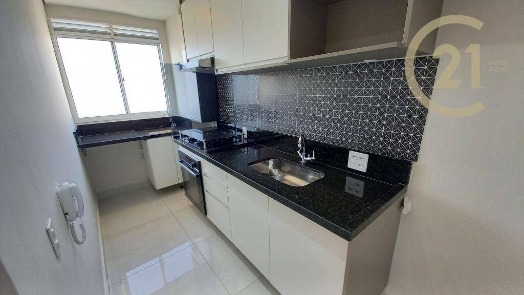 Apartamento à venda com 2 quartos, 42m² - Foto 8