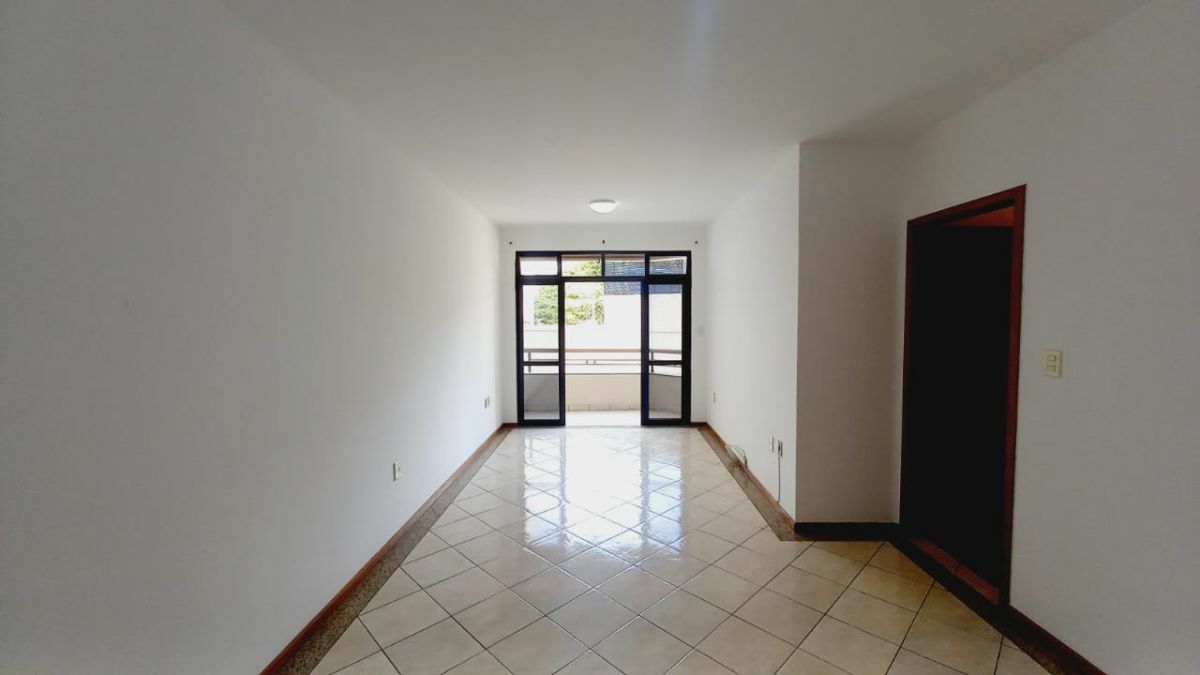 Apartamento à venda com 3 quartos, 96m² - Foto 5