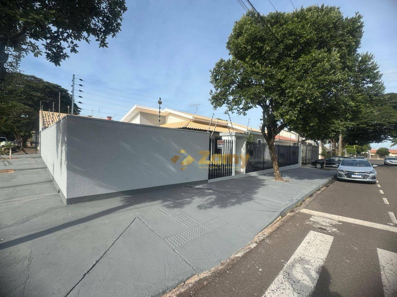 Casa à venda com 3 quartos, 232m² - Foto 14