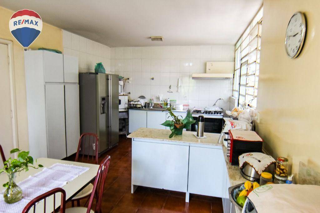 Sobrado à venda com 3 quartos, 290m² - Foto 9