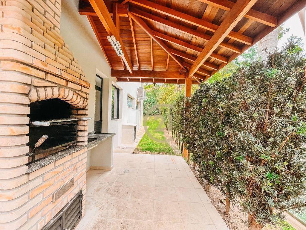 Casa de Condomínio para alugar com 4 quartos, 343m² - Foto 34