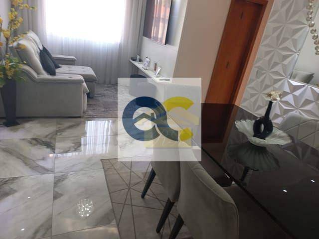 Apartamento à venda com 2 quartos, 70m² - Foto 2