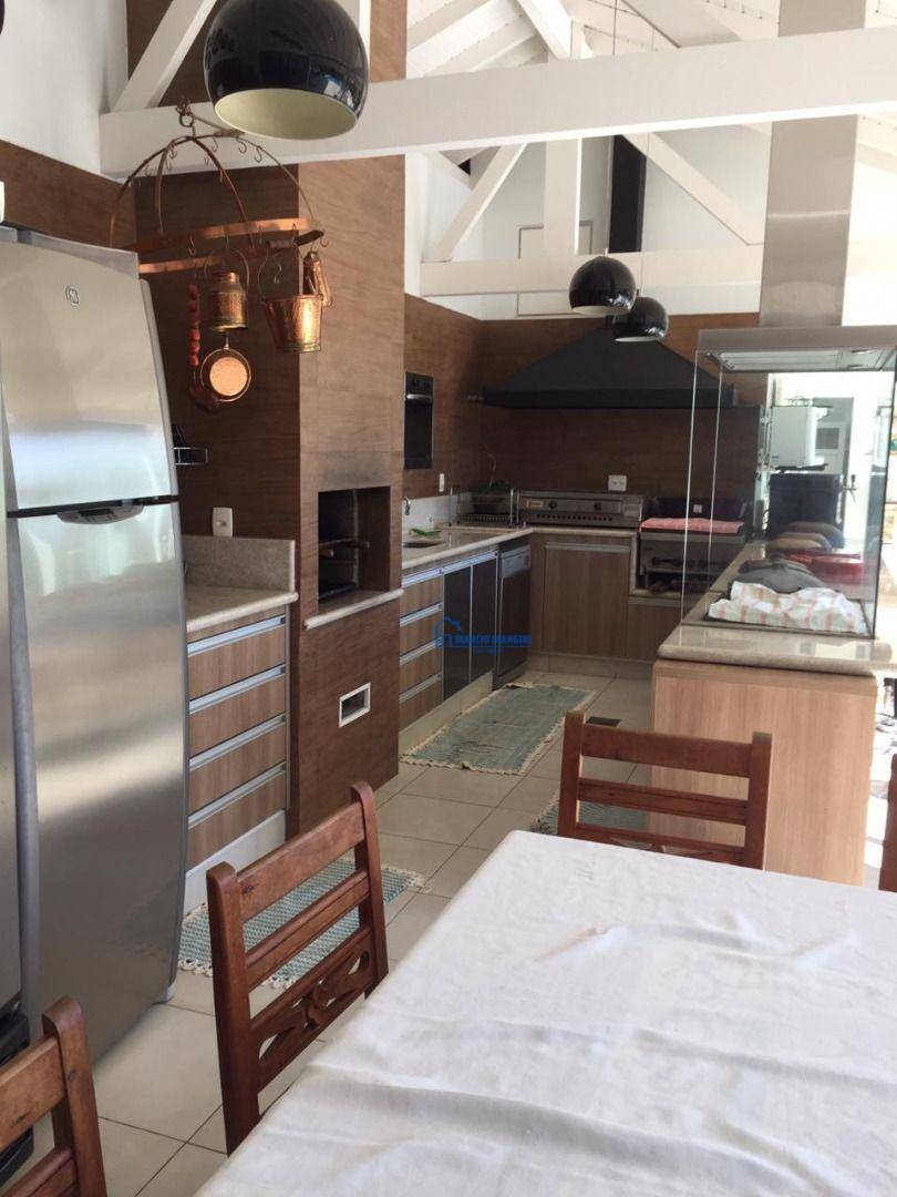 Casa de Condomínio à venda com 5 quartos, 490m² - Foto 38