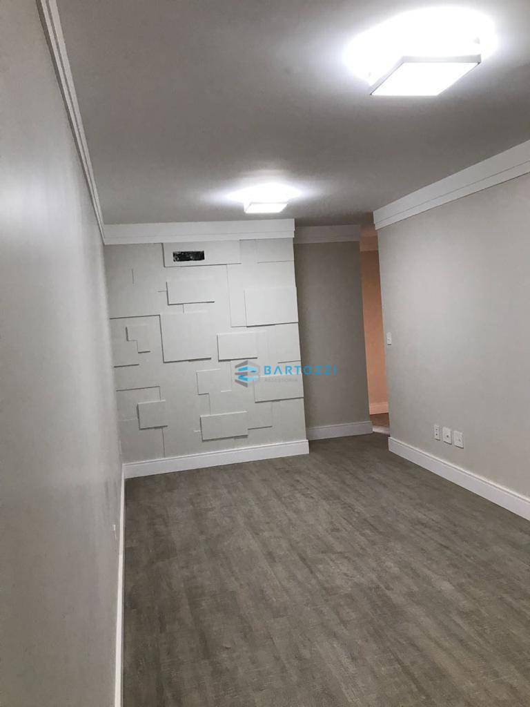 Apartamento à venda e aluguel com 3 quartos, 96m² - Foto 4