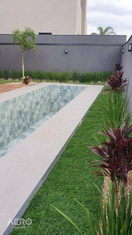 Casa de Condomínio à venda com 3 quartos, 240m² - Foto 10