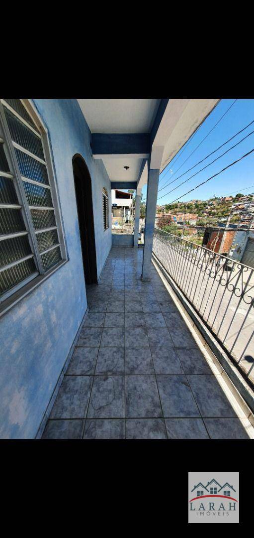 Casa à venda com 3 quartos, 100m² - Foto 18