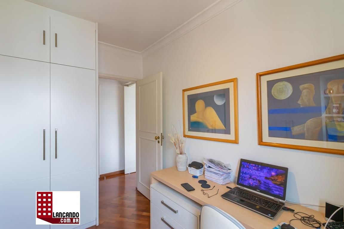 Apartamento à venda com 3 quartos, 239m² - Foto 3