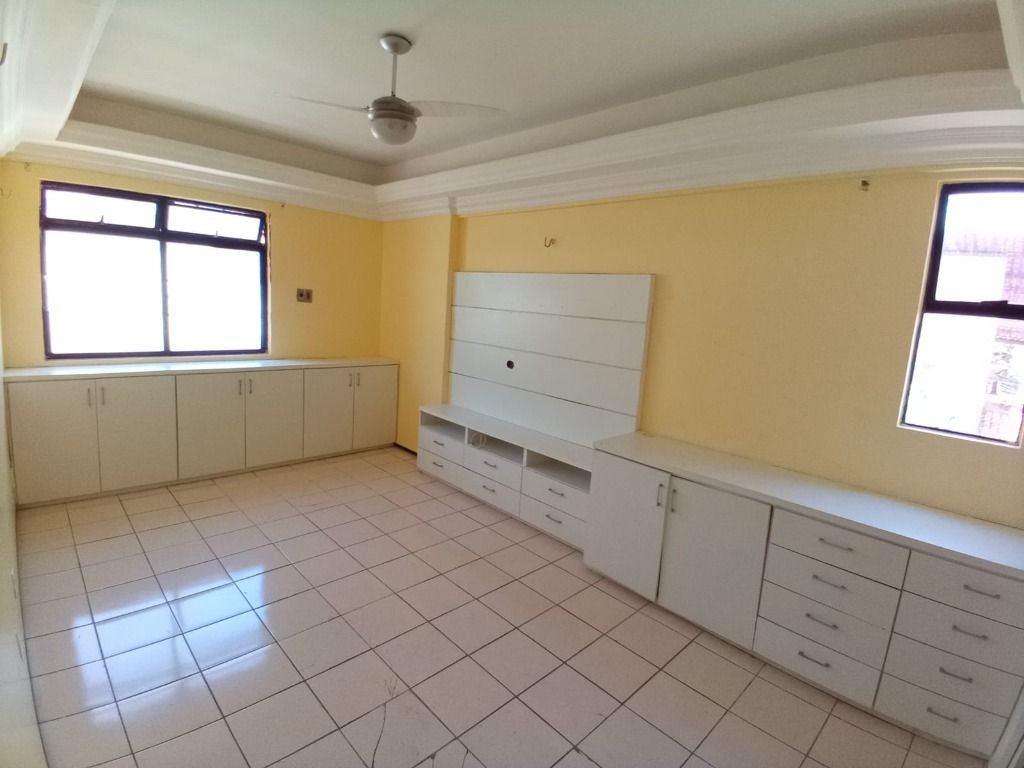 Apartamento à venda com 4 quartos, 134m² - Foto 14