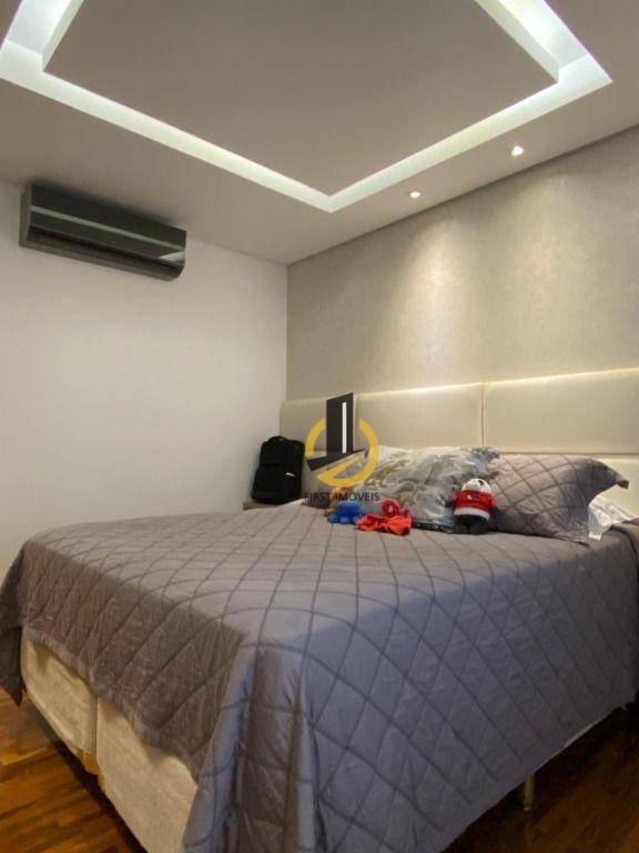 Apartamento à venda com 4 quartos, 240m² - Foto 47