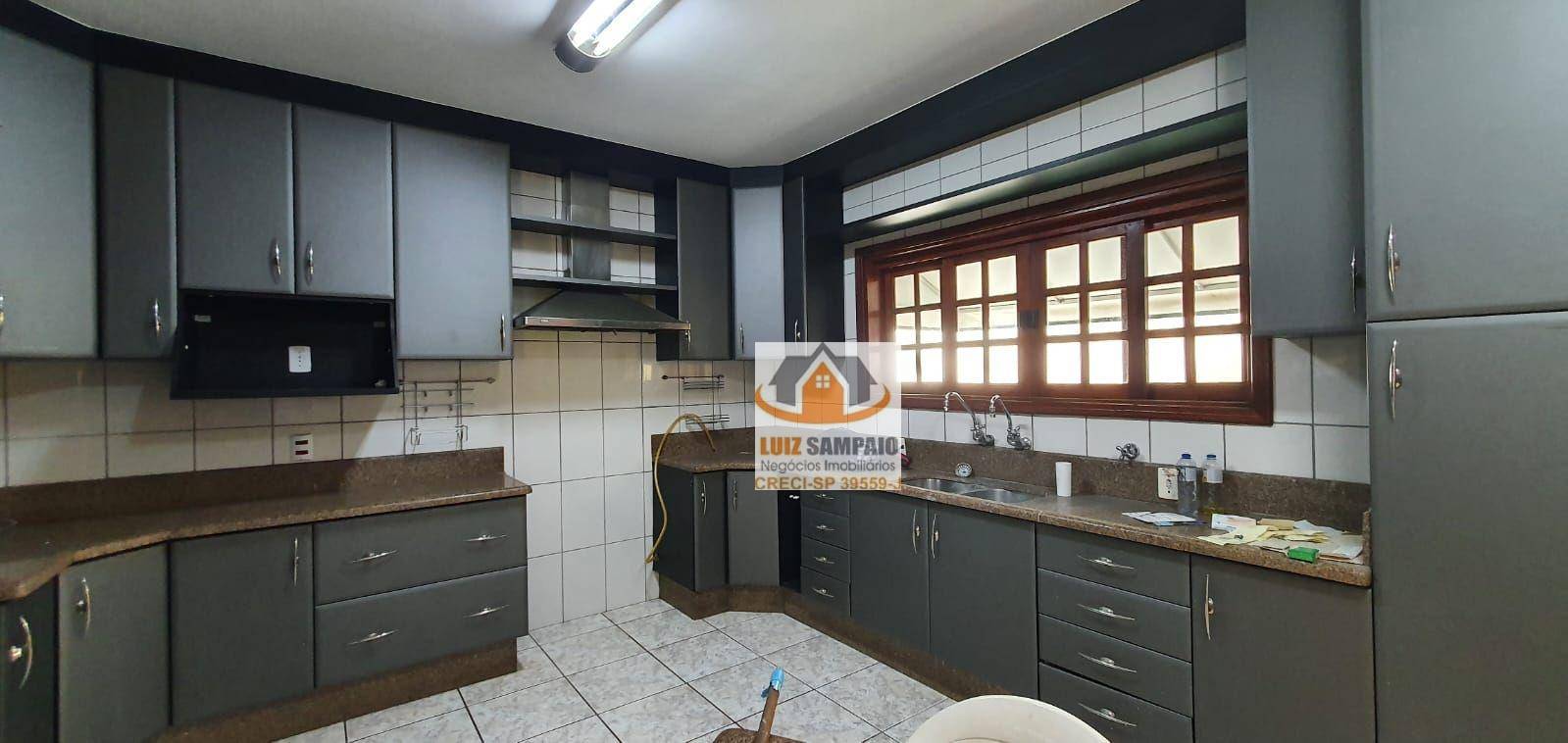 Casa de Condomínio à venda com 4 quartos, 359m² - Foto 26