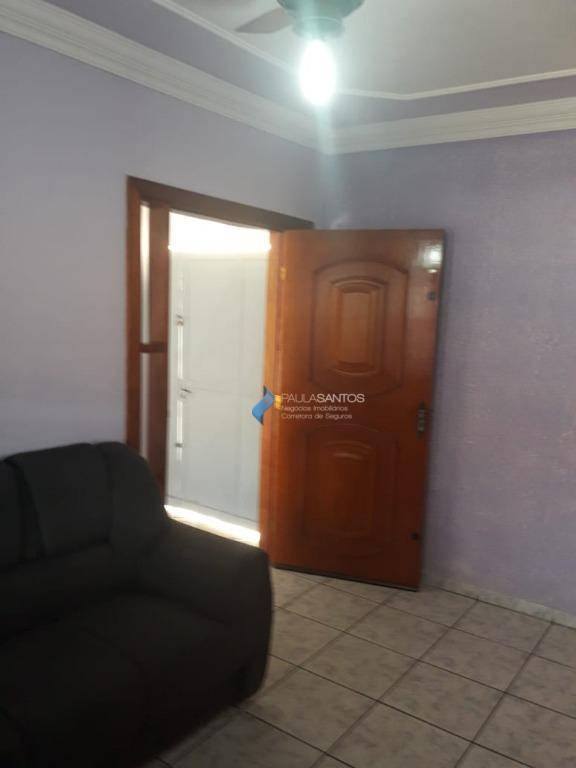 Casa à venda com 3 quartos, 244m² - Foto 6