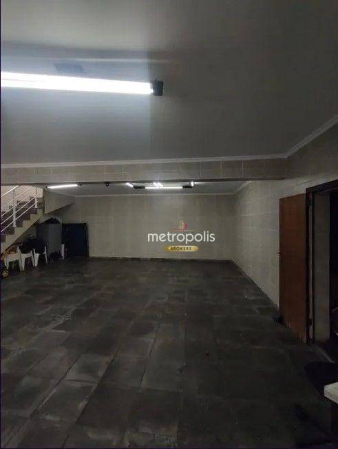 Sobrado à venda com 4 quartos, 300m² - Foto 33