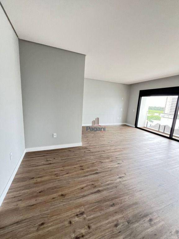 Casa à venda com 4 quartos, 307m² - Foto 28