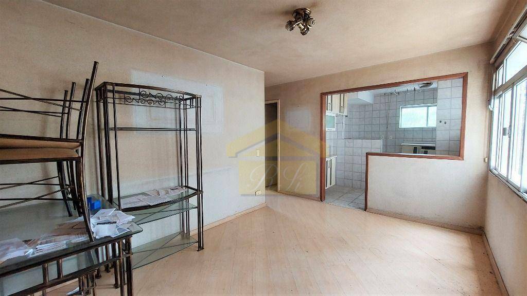 Apartamento à venda com 2 quartos, 56m² - Foto 3