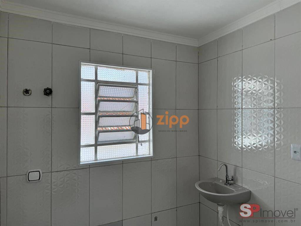 Sobrado à venda e aluguel com 3 quartos, 150m² - Foto 22