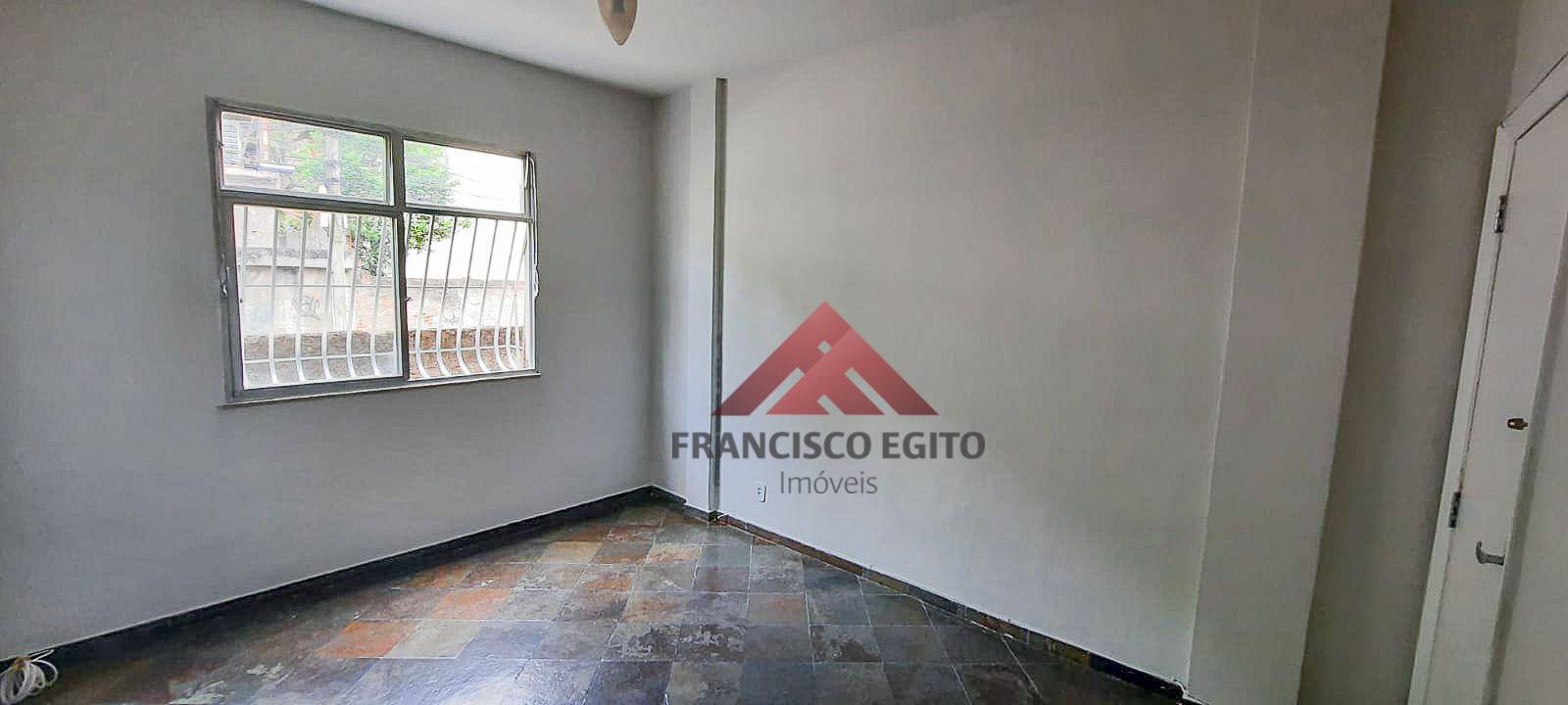 Apartamento à venda com 2 quartos, 69m² - Foto 4