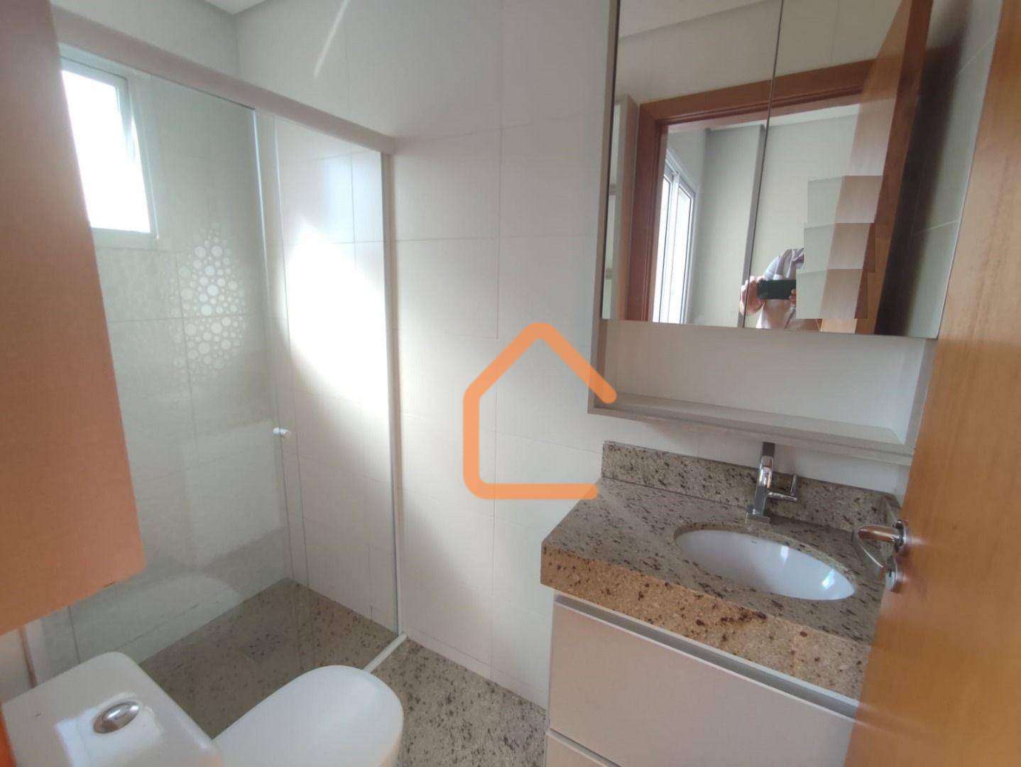 Apartamento à venda com 3 quartos, 110m² - Foto 2