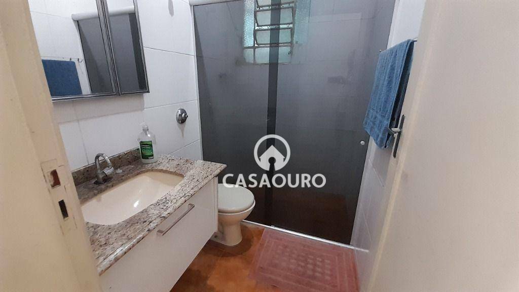 Casa à venda com 3 quartos, 150m² - Foto 11