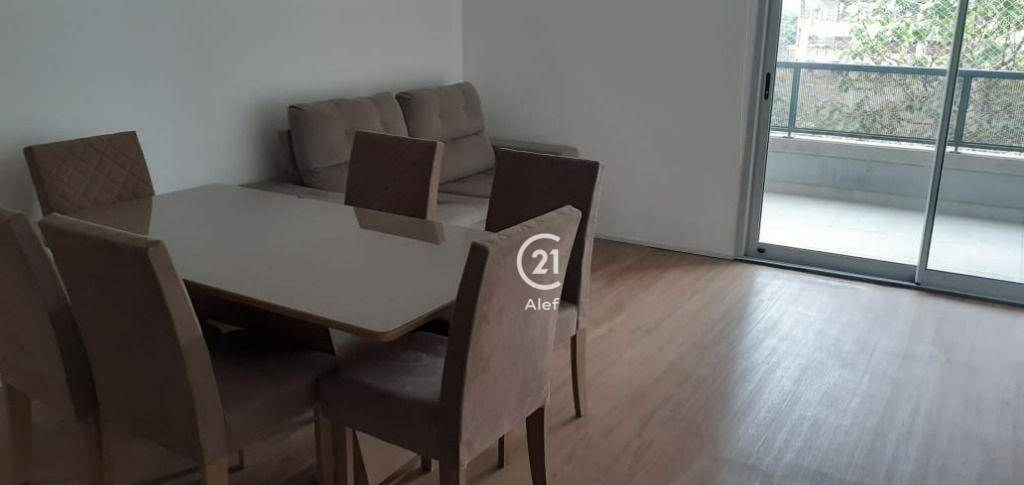 Apartamento para alugar com 2 quartos, 82m² - Foto 4