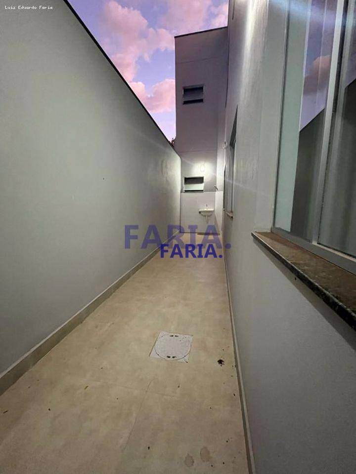 Apartamento à venda com 3 quartos, 96m² - Foto 10