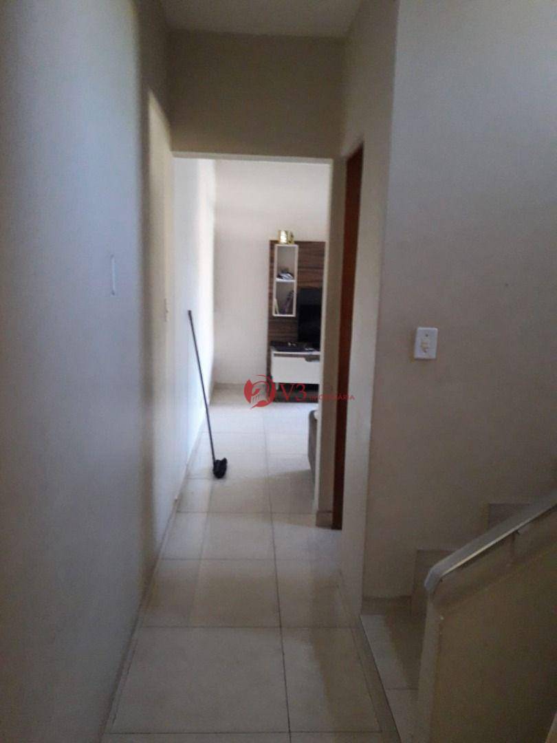 Sobrado à venda com 3 quartos, 219m² - Foto 10