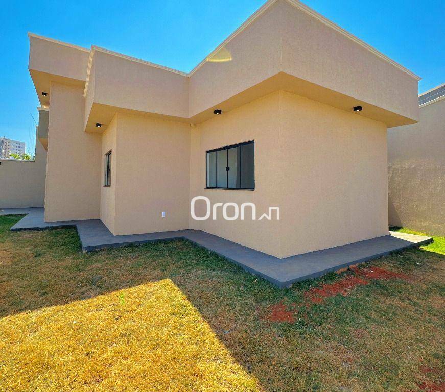 Casa à venda com 3 quartos, 116m² - Foto 2